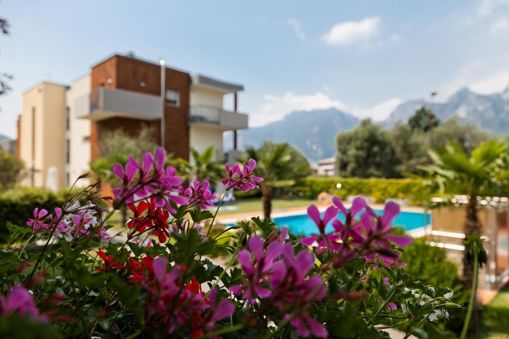 Sporthotel Villa Stella Torbole Sul Garda Exterior foto